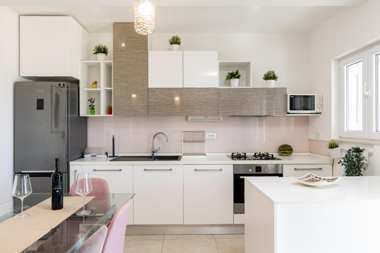 O'lord - Luxury Sea View Apt Near Old Town *