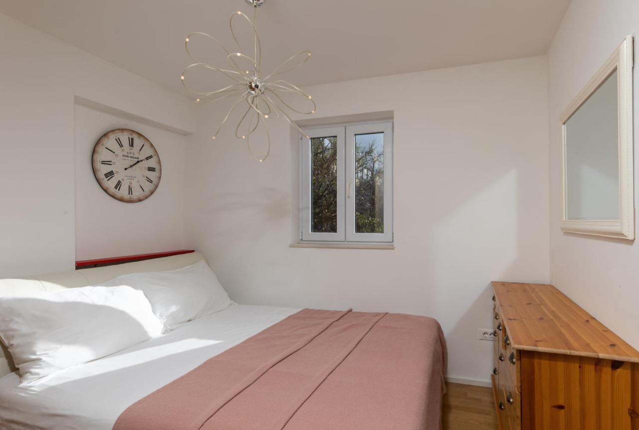 O'lord - Luxury Sea View Apt Near Old Town *